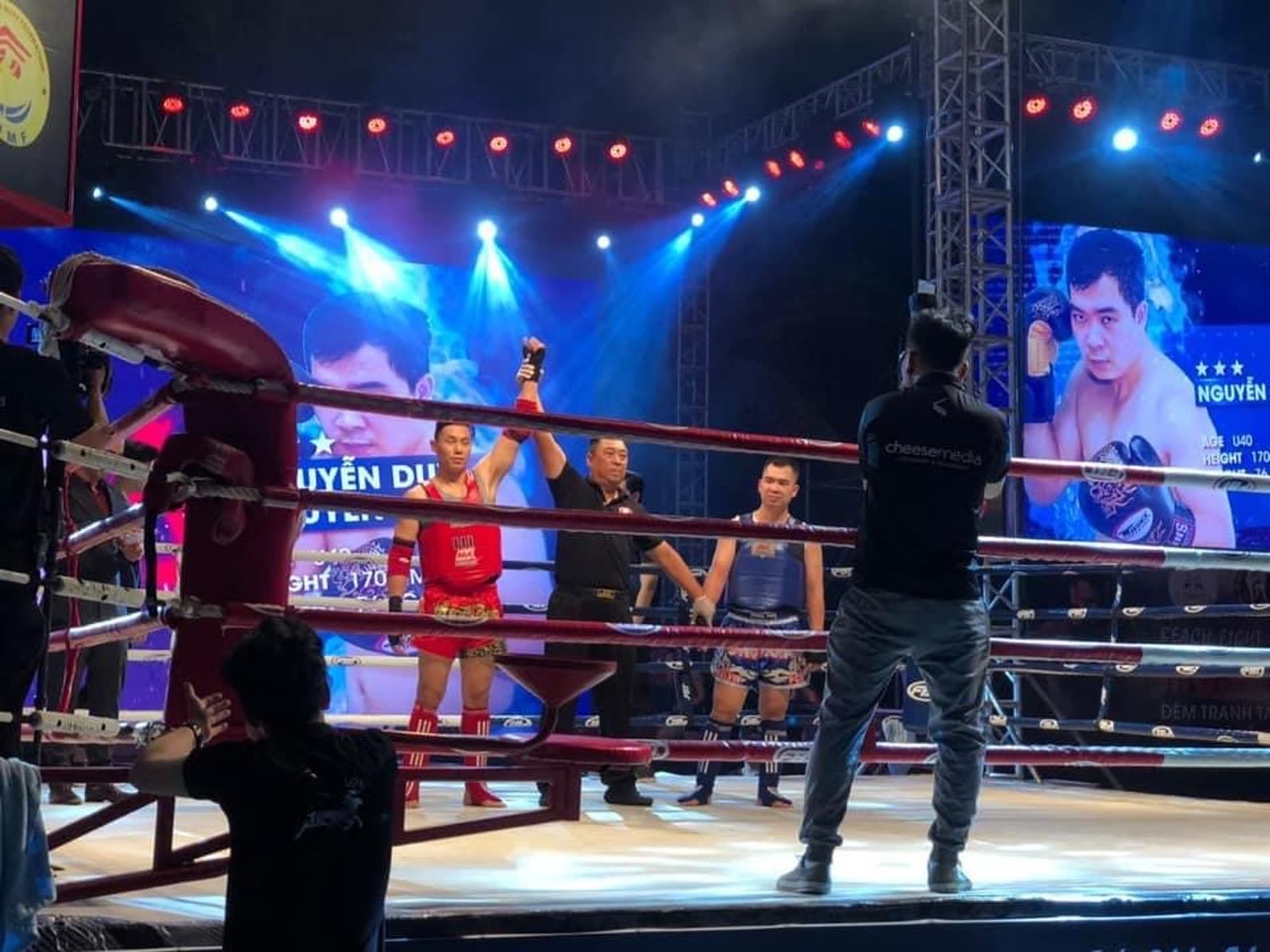 Dru Nguyen training Muay Thai